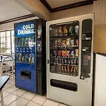 Econo Lodge Inn&Suites 